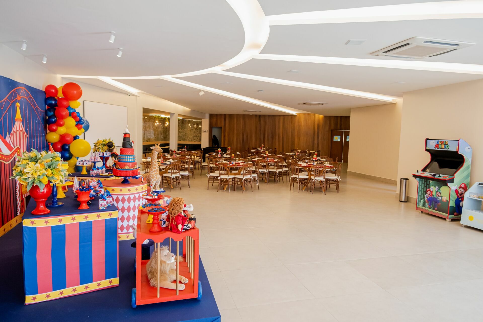 Foto Festa Infantil de 1 ano do Dudu • Espaço & Buffet Iluminar Festa - Imagem 13