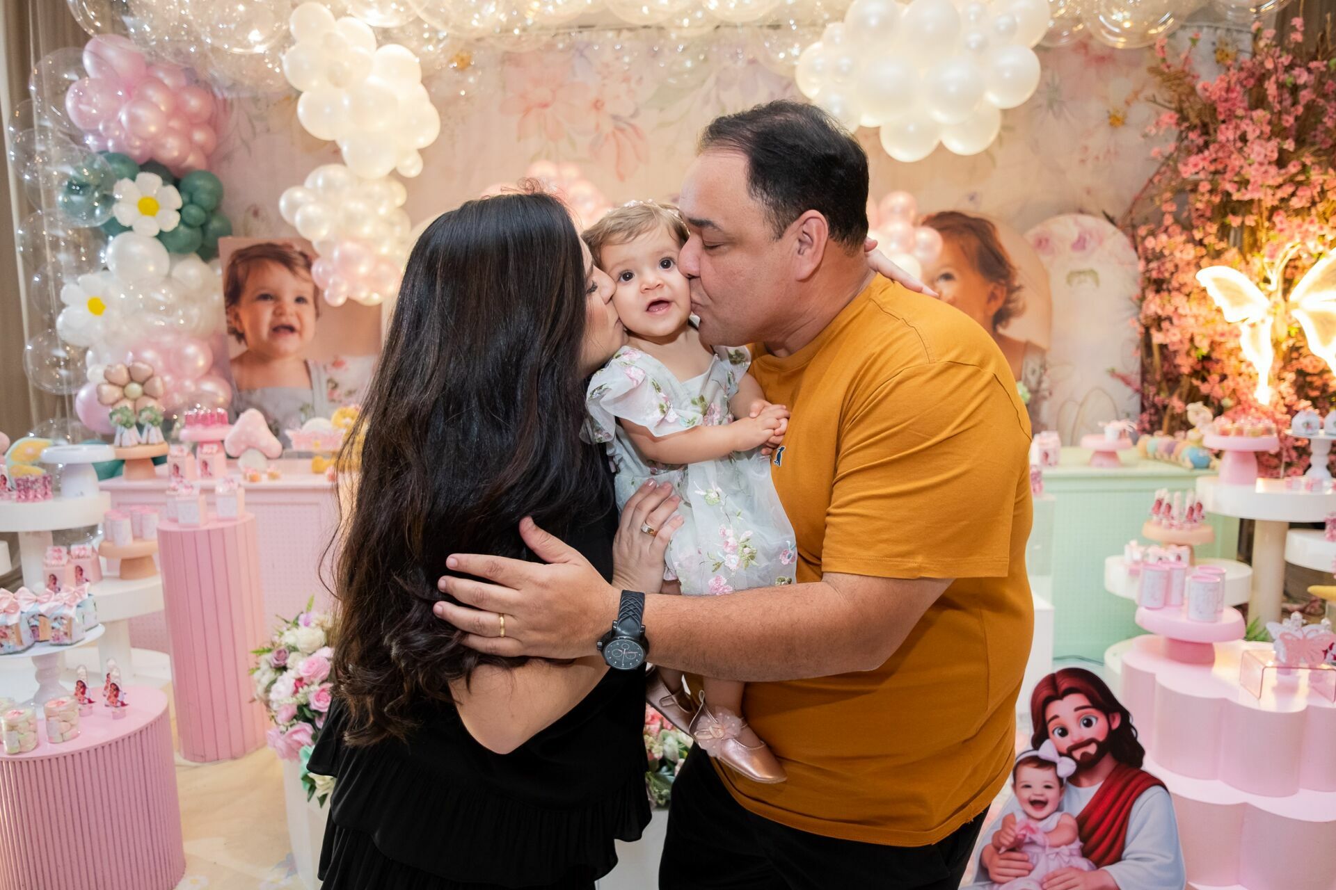 Foto Festa Infantil de 1 Ano da Rebeca • Buffet A Vila Castelo - Imagem 19