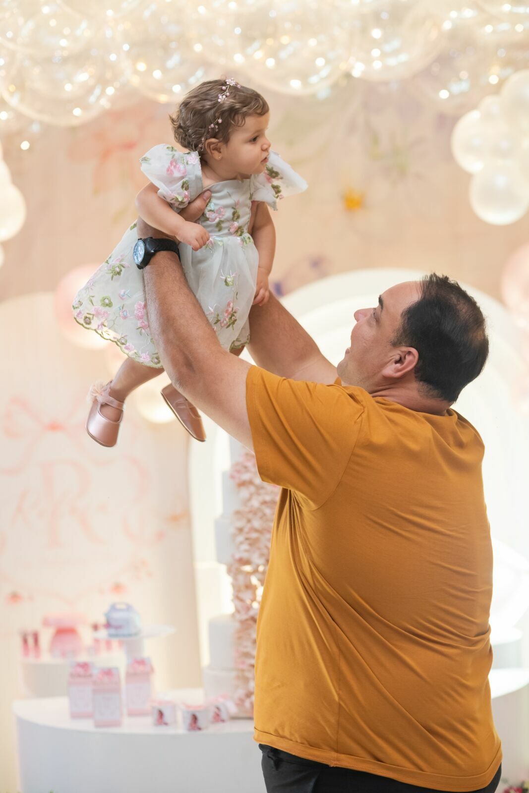 Foto Festa Infantil de 1 Ano da Rebeca • Buffet A Vila Castelo - Imagem 24